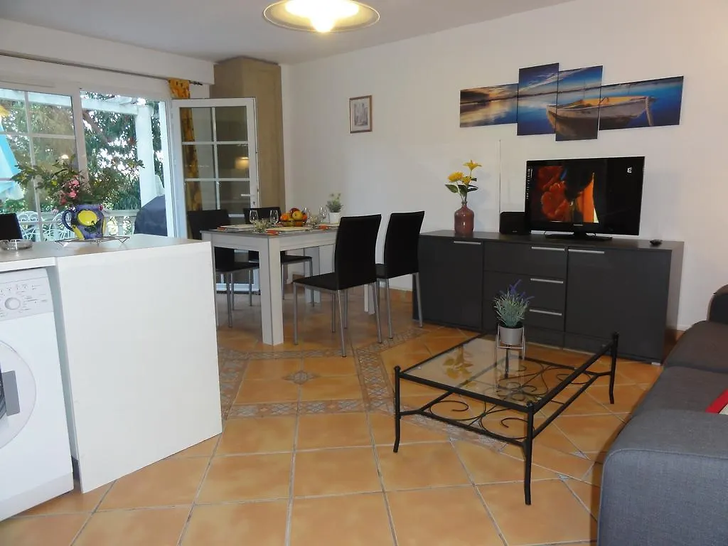 Au Reveil Des Cigales Hotel Saint Aygulf France