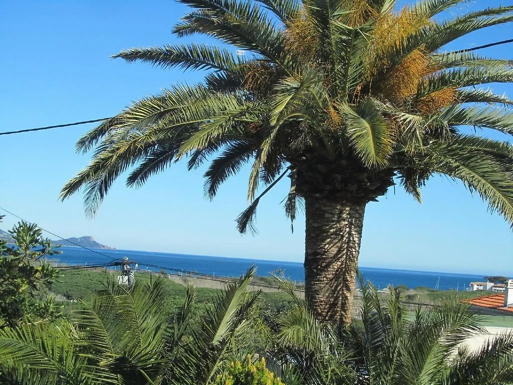 *** Guest house Au Reveil Des Cigales Hotel Saint Aygulf France